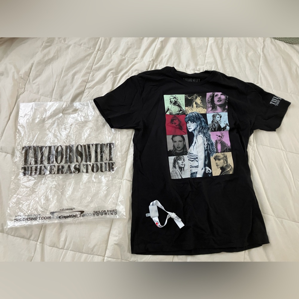 Taylor Swift Eras Tour Black T-Shirt + Merch Bag + Working LED Light Bracelet
